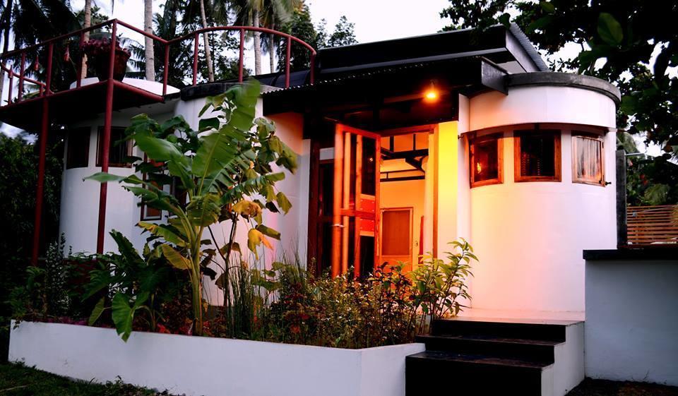 Somewhere Else Boutique Resort Mambajao Luaran gambar