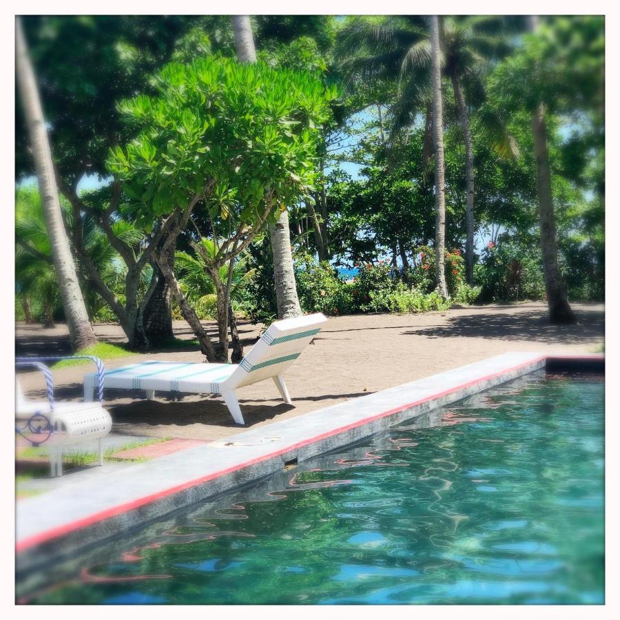 Somewhere Else Boutique Resort Mambajao Luaran gambar