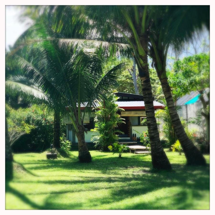 Somewhere Else Boutique Resort Mambajao Luaran gambar
