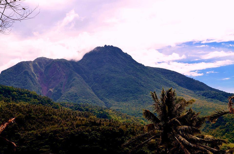Somewhere Else Boutique Resort Mambajao Luaran gambar
