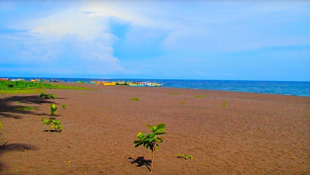 Somewhere Else Boutique Resort Mambajao Luaran gambar