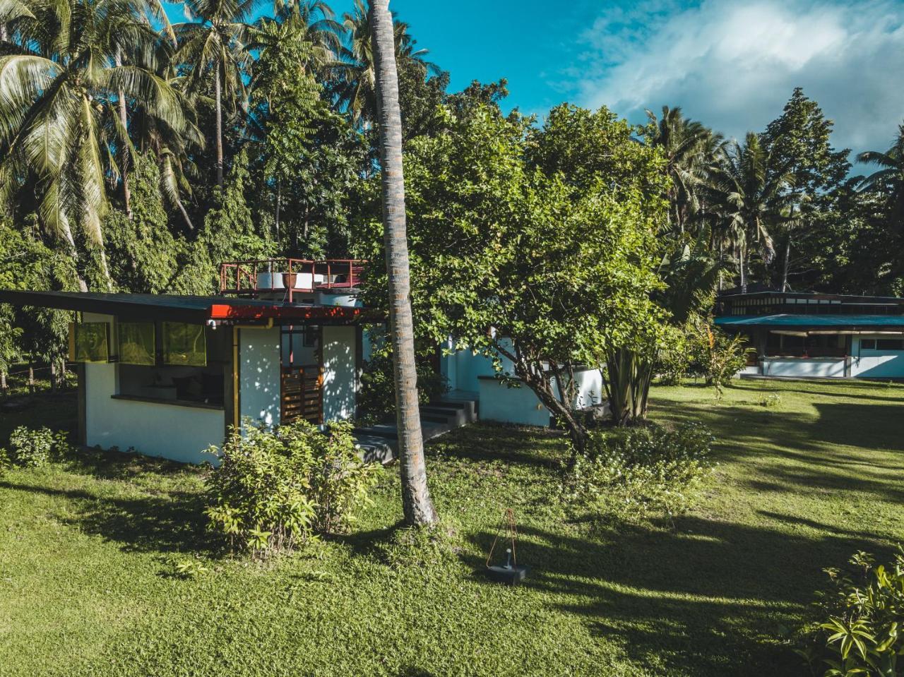 Somewhere Else Boutique Resort Mambajao Luaran gambar