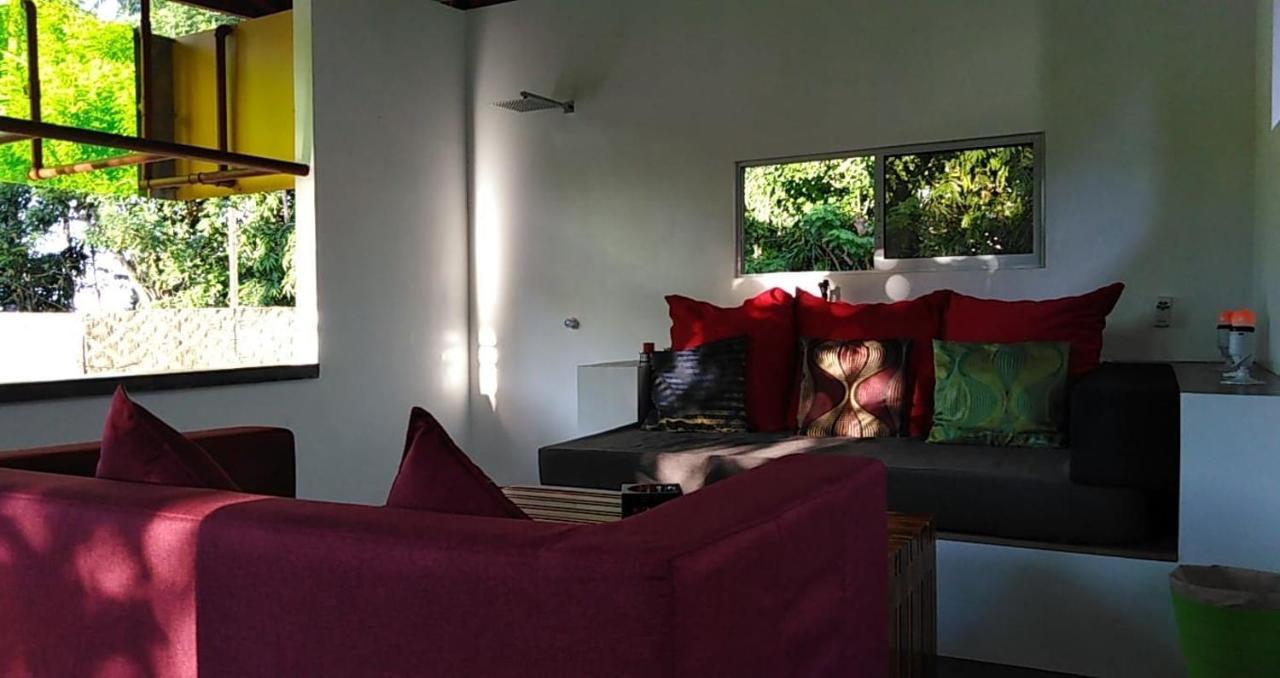Somewhere Else Boutique Resort Mambajao Luaran gambar